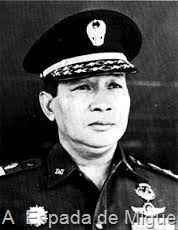 Ditadores, assassinos, fantoches dos EUA, usados em golpes pelo mundo 38 indonesia-ditador-suhato