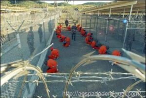 Ditadores, assassinos, fantoches dos EUA, usados em golpes pelo mundo 47 prisioneiros-instalações-militares