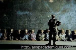 Ditadores, assassinos, fantoches dos EUA, usados em golpes pelo mundo 46 prisioneiros-militares-imperialistas